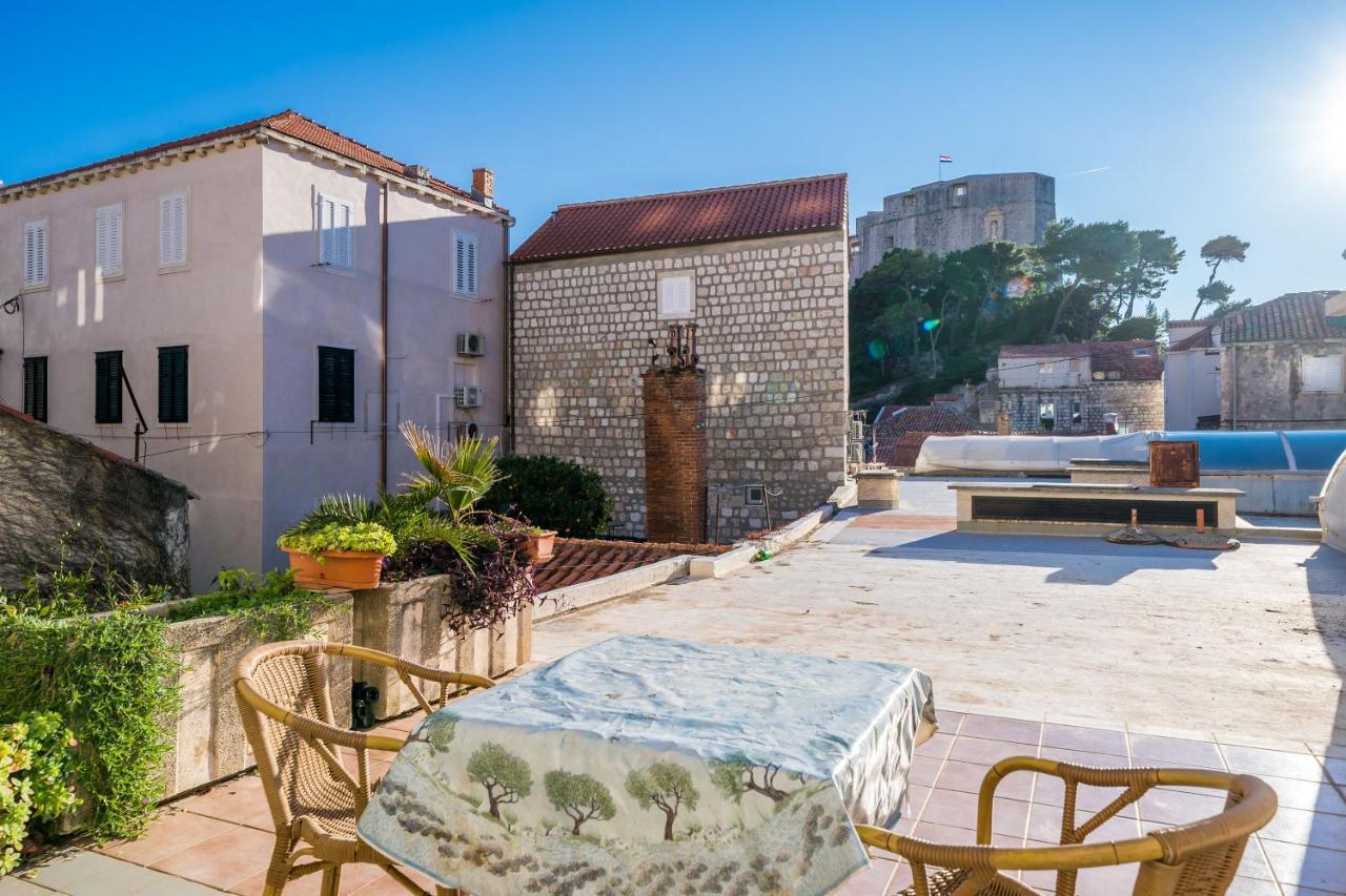 Deluxe Rooms With A Terrace View At Old City Gate Dubrovnik Exterior foto